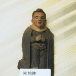 132 8328 Figurin